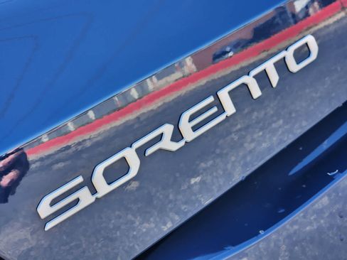 New 2026 Kia Sorento S FWD image 10