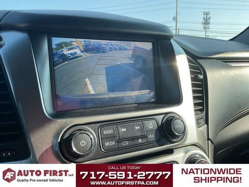 Used 2019 Chevrolet Suburban LT AWD/4WD image 24