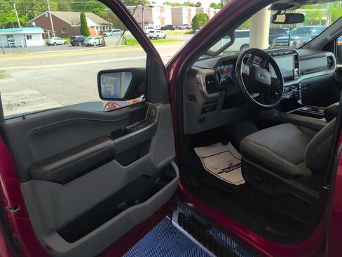 Used 2022 Ford F150 XLT w/ Equipment Group 302A High AWD/4WD image 13