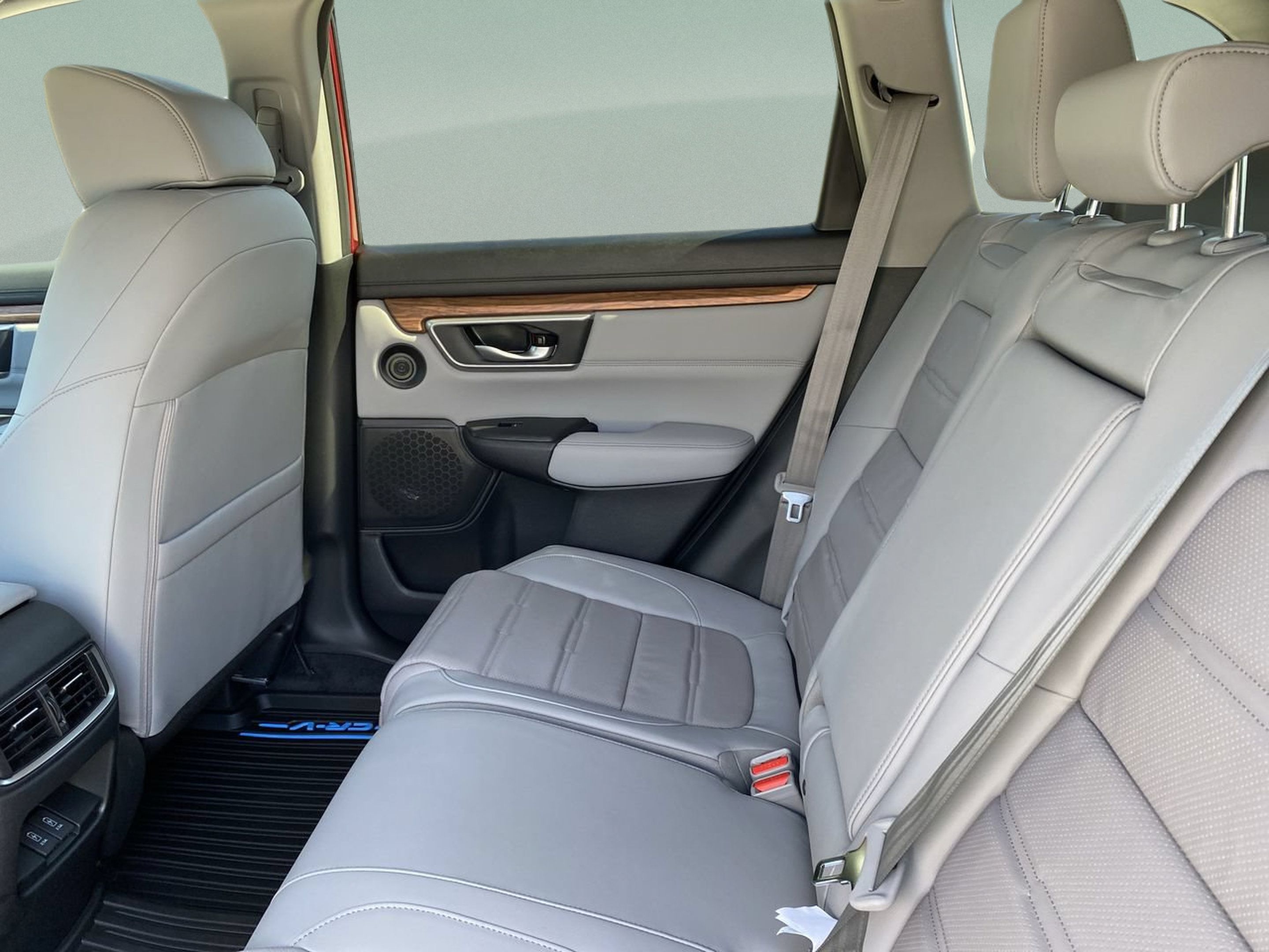 Used 2022 Honda CR-V Touring image 14