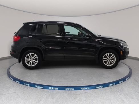Used 2012 Volkswagen Tiguan S FWD image 5