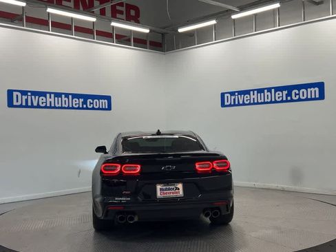 Used 2020 Chevrolet Camaro LT w/ RS Package RWD image 9