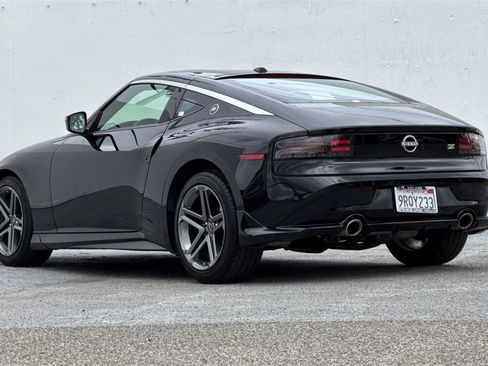 Used 2024 Nissan Z Sport w/ Floor Mat Package image 6