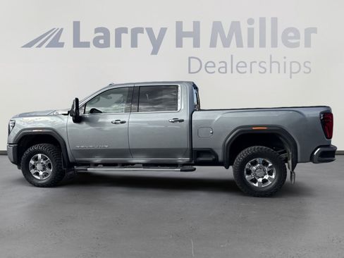 Used 2024 GMC Sierra 3500 Denali w/ Denali Reserve Package image 5