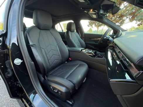 New 2027 BMW 530i xDrive w/ M Sport Package AWD/4WD image 25