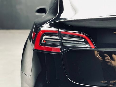 Used 2023 Tesla Model 3 Performance AWD/4WD image 15