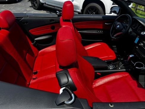 Used 2009 BMW 128i Convertible RWD image 22