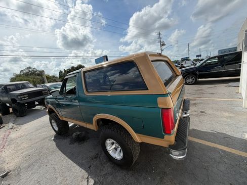 Used 1996 Ford Bronco AWD/4WD image 4