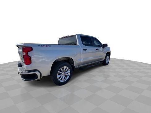 Used 2022 Chevrolet Silverado 1500 Custom w/ LPO, Dark Essentials Package image 2