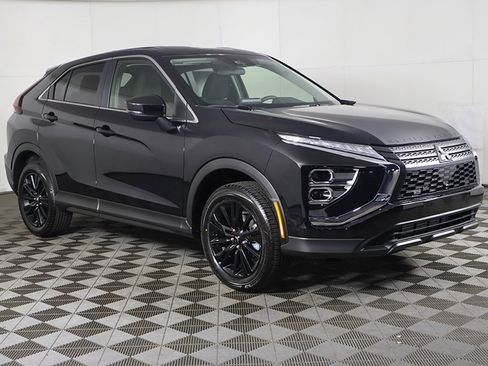 New 2026 Mitsubishi Eclipse Cross LE image 2