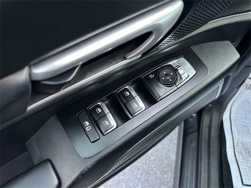 Used 2022 Kia Telluride S image 20