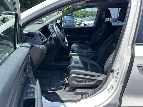 Used 2023 Honda Odyssey EX-L image 17