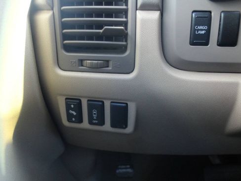 Used 2008 Nissan Titan SE RWD image 17