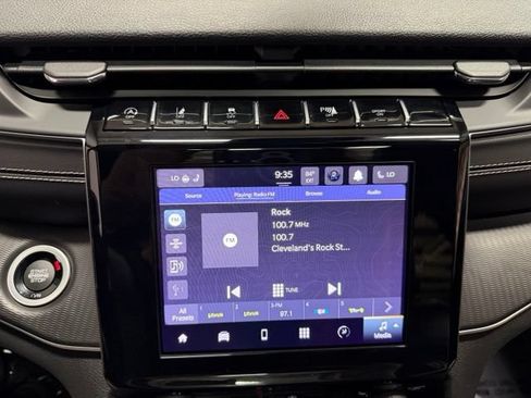 Used 2023 Jeep Grand Cherokee L Laredo AWD/4WD image 38