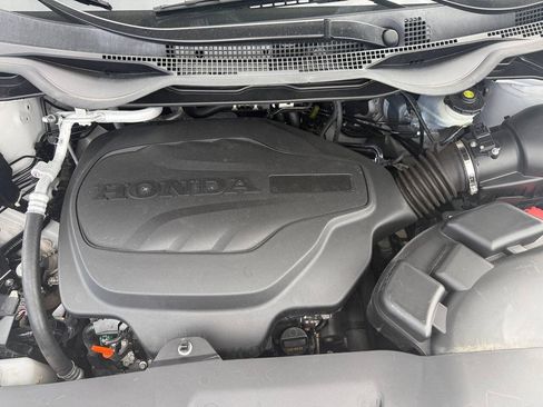Used 2023 Honda Odyssey Elite image 12