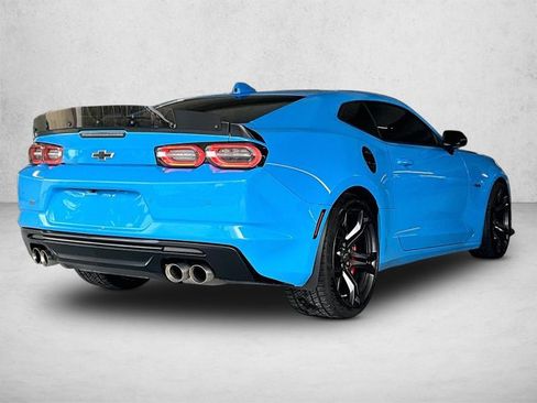 Used 2023 Chevrolet Camaro SS RWD image 2