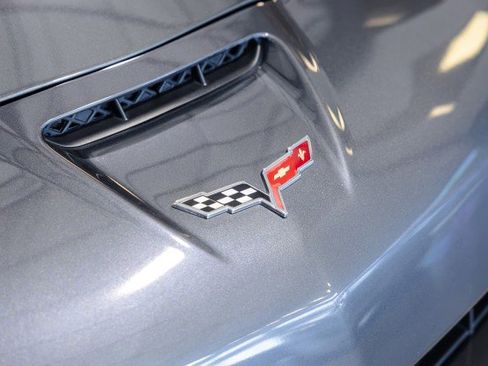 Used 2009 Chevrolet Corvette ZR1 w/ Preferred Equipment Group RWD image 13