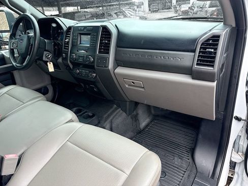 Used 2019 Ford F450 XL w/ XL Value Package image 33