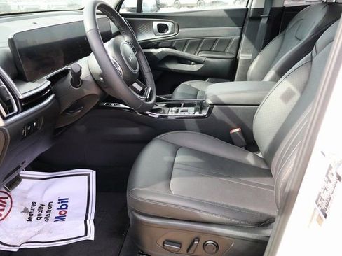 New 2025 Kia Sorento SX FWD image 42