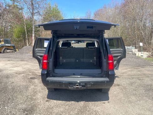 Used 2018 Chevrolet Tahoe LT w/ Z71 Midnight Edition AWD/4WD image 25