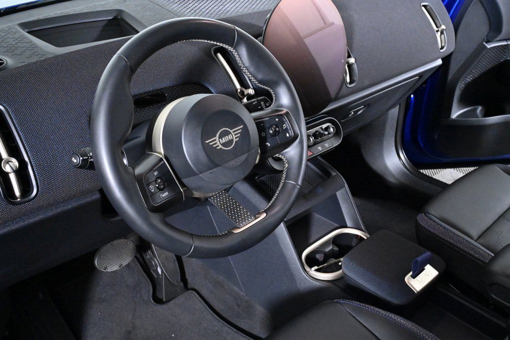 Used 2025 MINI Cooper Countryman S w/ Comfort Package Max AWD/4WD image 15