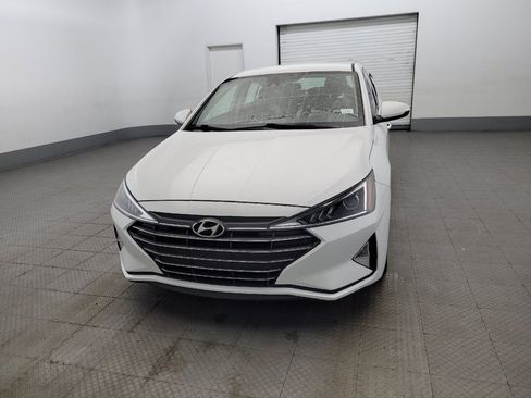 Used 2019 Hyundai Elantra SEL w/ Cargo Package FWD image 15