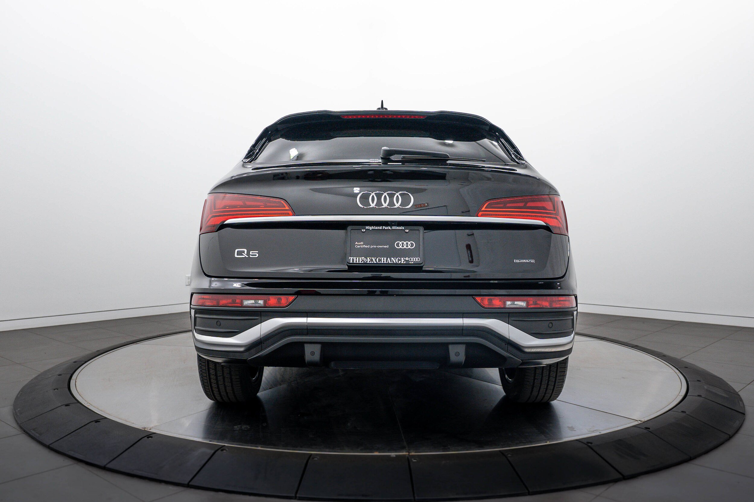 Certified 2023 Audi Q5 2.0T Prestige w/ Prestige Package AWD/4WD image 25