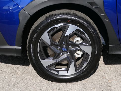 Used 2026 Subaru Crosstrek 2.5i Limited w/ Crosstrek Mirror Package AWD/4WD image 10