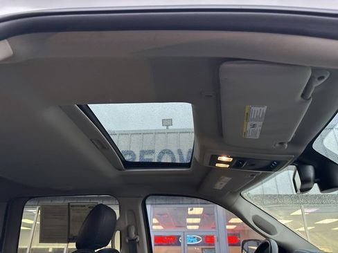 Used 2018 RAM 2500 Laramie w/ Sport Appearance Group image 12