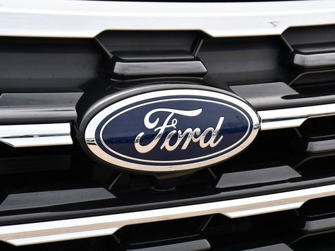 New 2026 Ford Explorer Active w/ Active Comfort Package image 38