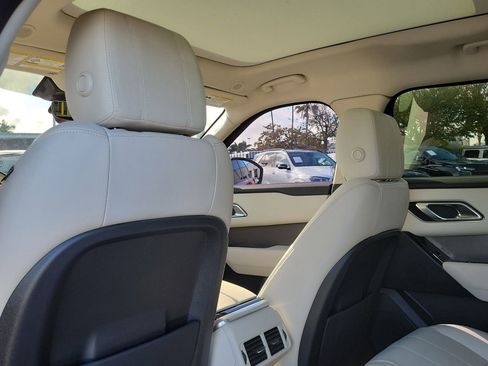 Used 2022 Land Rover Range Rover Velar S image 13