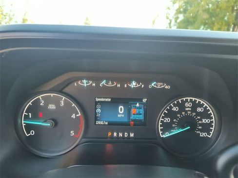 Used 2023 Ford F350 XLT image 15