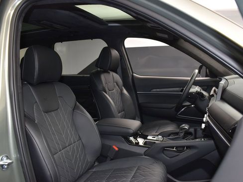 Used 2025 Kia Telluride SX Prestige X-Line AWD/4WD image 13