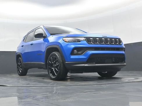New 2026 Jeep Compass Latitude image 49