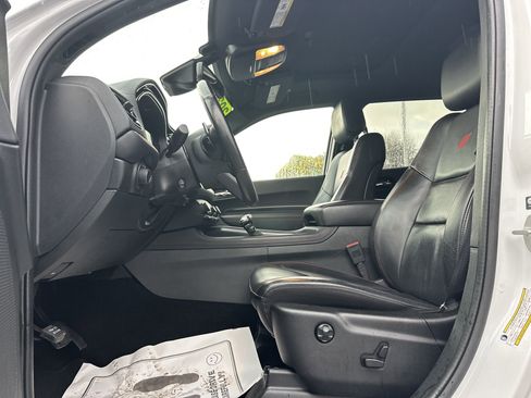 Used 2024 Dodge Durango GT image 10