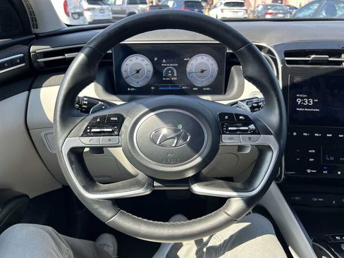 Used 2024 Hyundai Tucson Limited FWD image 11