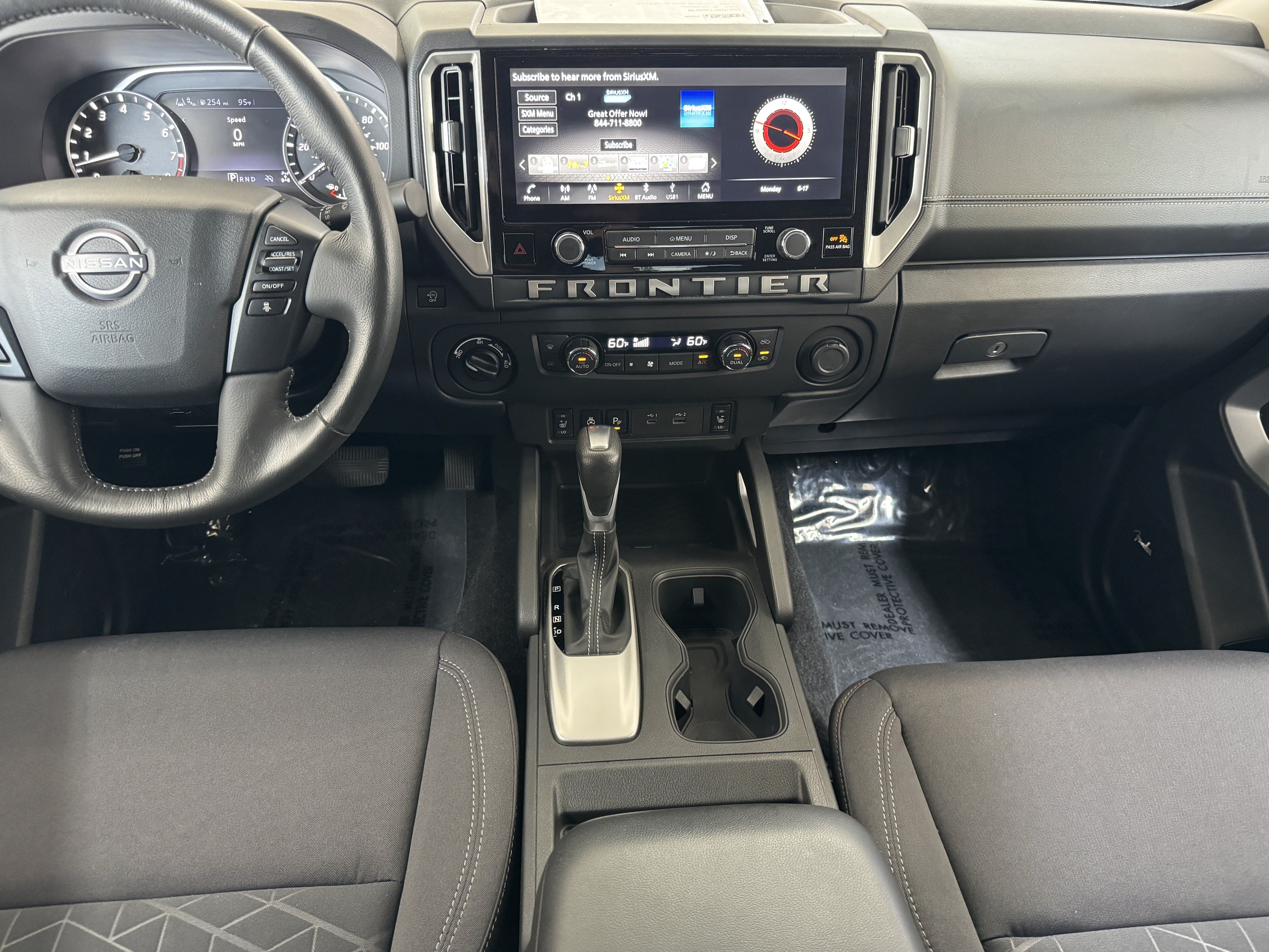 Used 2025 Nissan Frontier SV w/ SV Convenience Package AWD/4WD image 21
