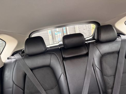 Used 2017 MAZDA CX-5 Touring image 15