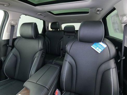 New 2026 Genesis GV80 2.5T Prestige image 15