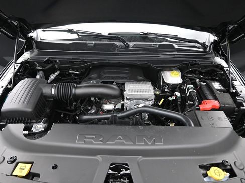 New 2026 RAM 1500 Big Horn w/ Night Edition AWD/4WD image 28