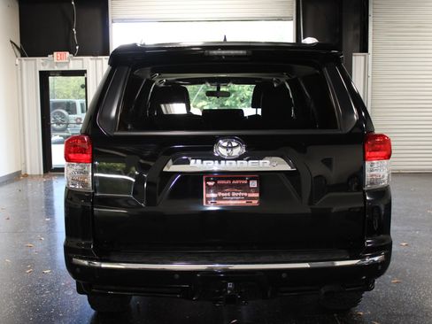 Used 2012 Toyota 4Runner SR5 w/ Convenience Pkg RWD image 4