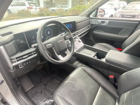 Used 2025 Hyundai Santa Fe Limited image 15