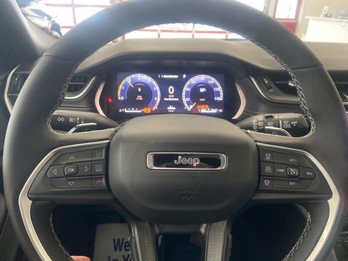 New 2026 Jeep Grand Cherokee L Laredo image 33