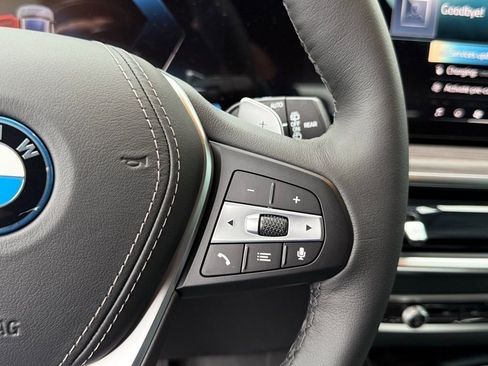 New 2026 BMW X5 xDrive50e w/ Executive Package image 24