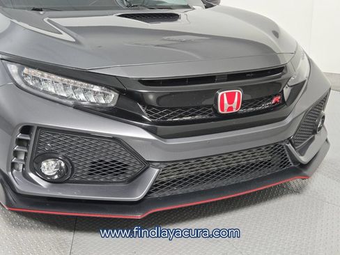 Used 2018 Honda Civic Type R image 10