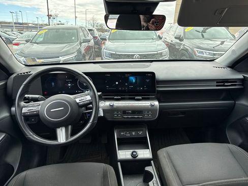 Certified 2024 Hyundai Kona SEL image 32
