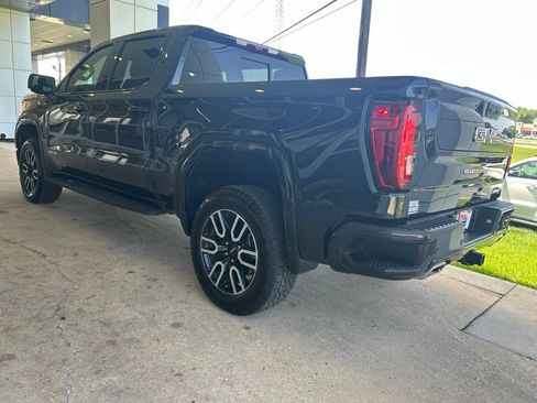 Used 2026 GMC Sierra 1500 AT4 w/ AT4 Premium Package AWD/4WD image 5