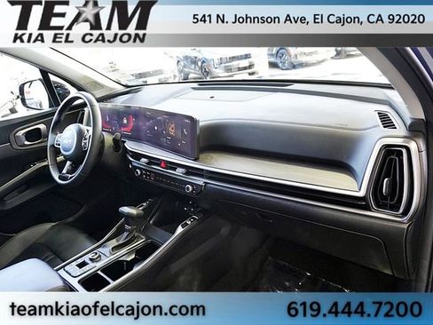 Certified 2025 Kia Sorento X-Line EX image 11