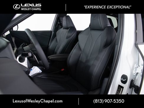 New 2026 Lexus TX 500h AWD image 6