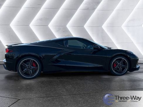 New 2026 Chevrolet Corvette Stingray Preferred Cpe image 6